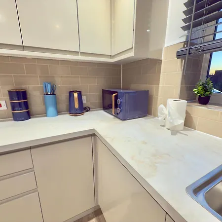 Code Four 4 Bedroom House By Altoluxoexperience Short Lets & Serviced With Free Wifi & Parking