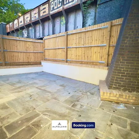 Code Four 4br House By Altoluxoexperience Short Lets & Serviced With Free Wifi & Parking * 布里斯托